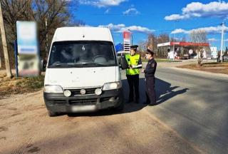 Безопасность пассажирских перевозок автобусами проконтролировали автоинспекторы совместно с представителями автодорожного надзора Безопасность пассажирских перевозок автобусами проконтролировали автоинспекторы совместно с представителями автодорожного надзора