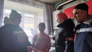 Народные дружинники и полиция контролируют положение семей группы риска Народные дружинники и полиция контролируют положение семей группы риска