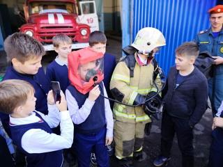 Экскурсия в 19-ю пожарно-спасательную часть города Гусь-Хрустального