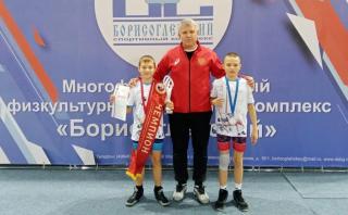 Спортсмены из Гусь-Хрустального отличились на турнире по спортивной борьбе в Московской области