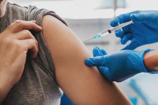 Руководитель Роспотребнадзора Анна Юрьевна Попова дала старт Всероссийской кампании по вакцинации против гриппа