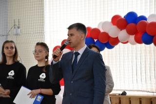 Глава города Алексей Соколов принял участие в открытии добровольческого форума «Шаг в будущее»