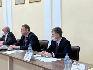 Глава города Алексей Соколов принял участие в работе  «круглого стола», посвященного изменению законодательства  о местном самоуправлении