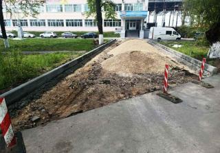 Глава города: Начались работы по ремонту съездов к дому № 8 по проспекту 50 лет Советской Власти по программе «30 на 70» Глава города: Начались работы по ремонту съездов к дому № 8 по проспекту 50 лет Советской Власти по программе «30 на 70»