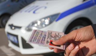 Порядок сдачи водительского удостоверения после лишения права управления транспортными средствами