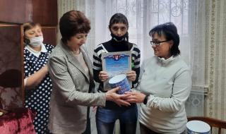 «Особенных» жителей Гусь-Хрустального поздравили с Международным днем инвалидов