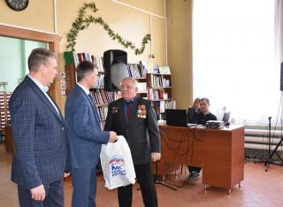 Глава города Алексей Соколов наградил юбилейными медалями ликвидаторов чернобыльской аварии