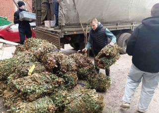 Глава города: Спасибо вам, бойцы, за то, что продолжаете правое дело поколения Победителей, бьёте нацистов Глава города: Спасибо вам, бойцы, за то, что продолжаете правое дело поколения Победителей, бьёте нацистов